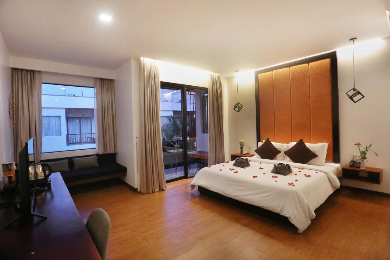 Central Corner Suite سيام ريب المظهر الخارجي الصورة